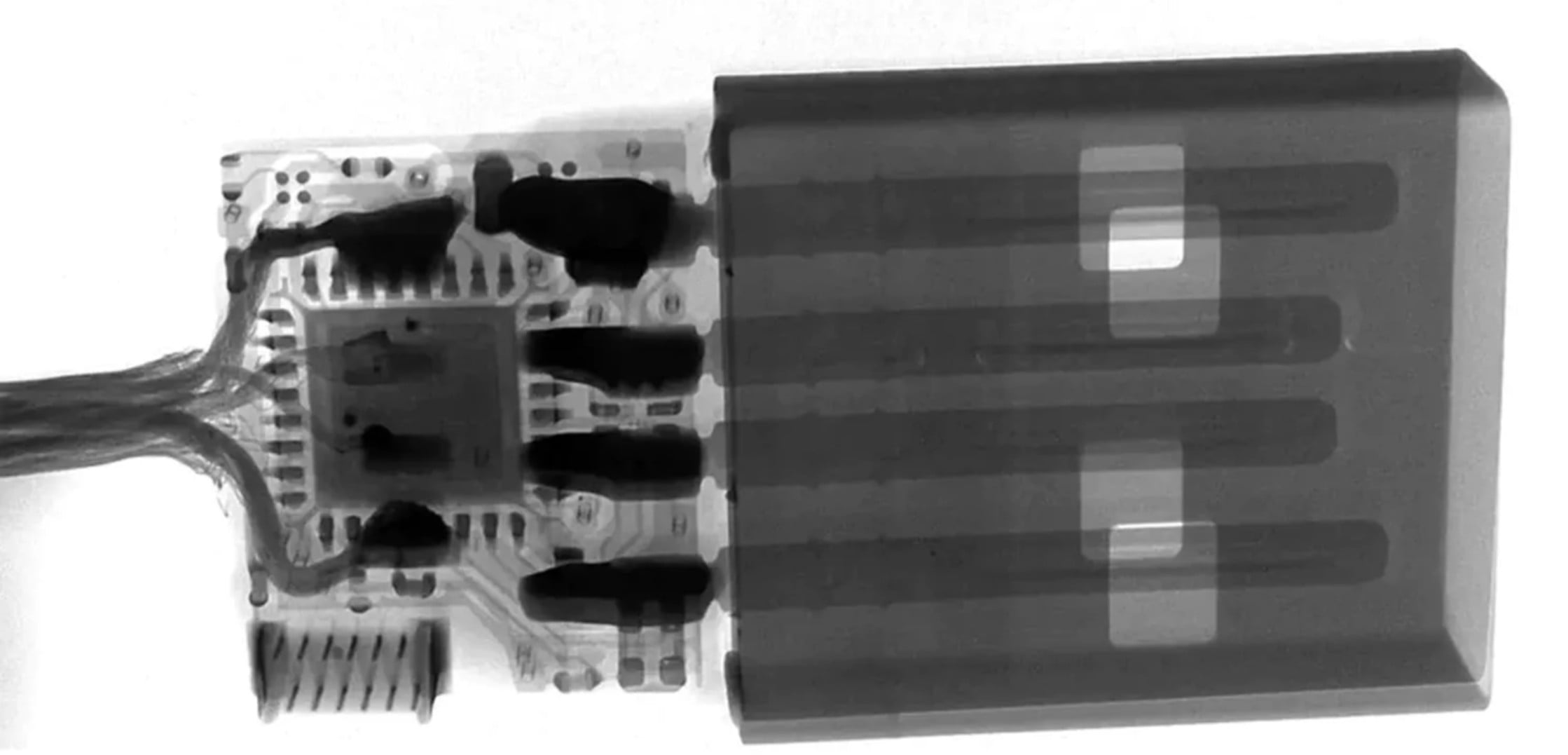 Cavo USB per l'installazione di software spia